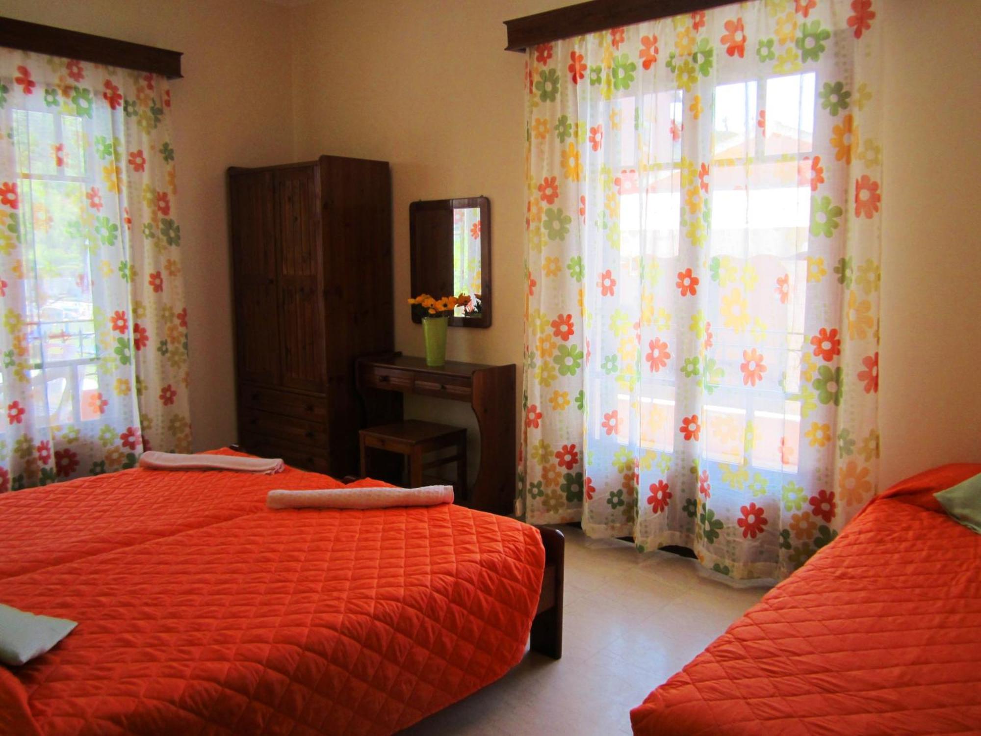 Varvara Studios & Apartments I Peroulades  Extérieur photo