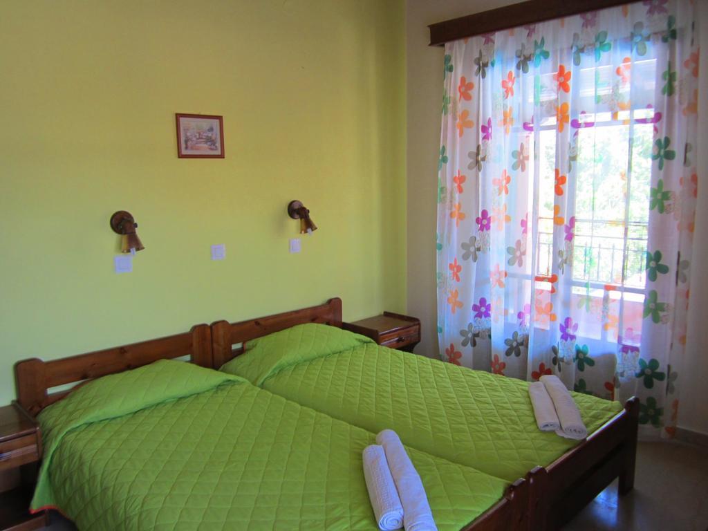 Varvara Studios & Apartments I Peroulades  Extérieur photo