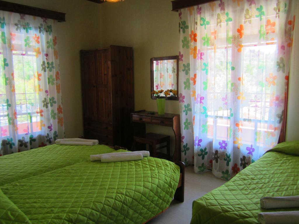 Varvara Studios & Apartments I Peroulades  Chambre photo
